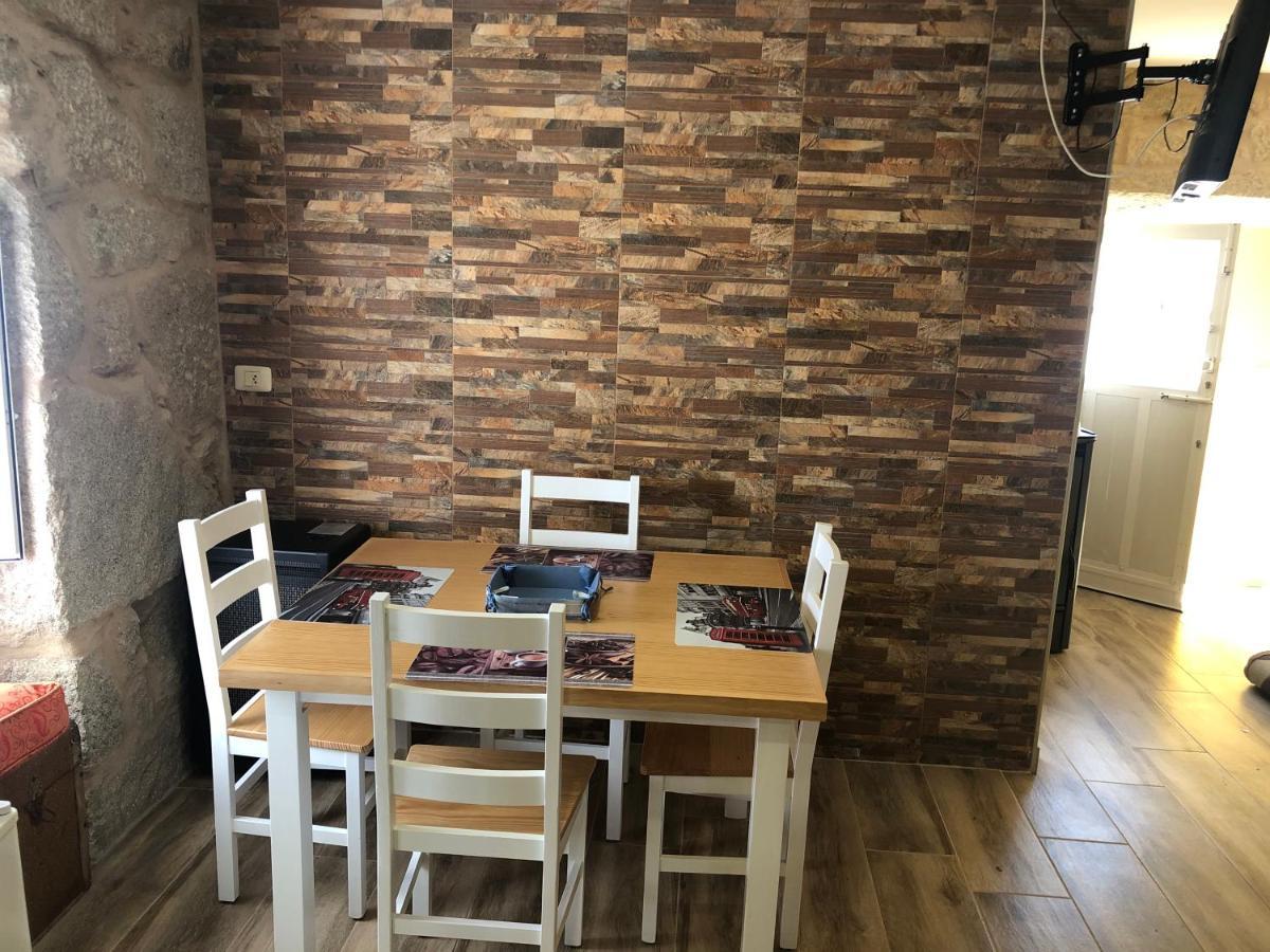 Precioso Apartamento Fina La Caprichosa En Centro De Mondariz Exterior photo